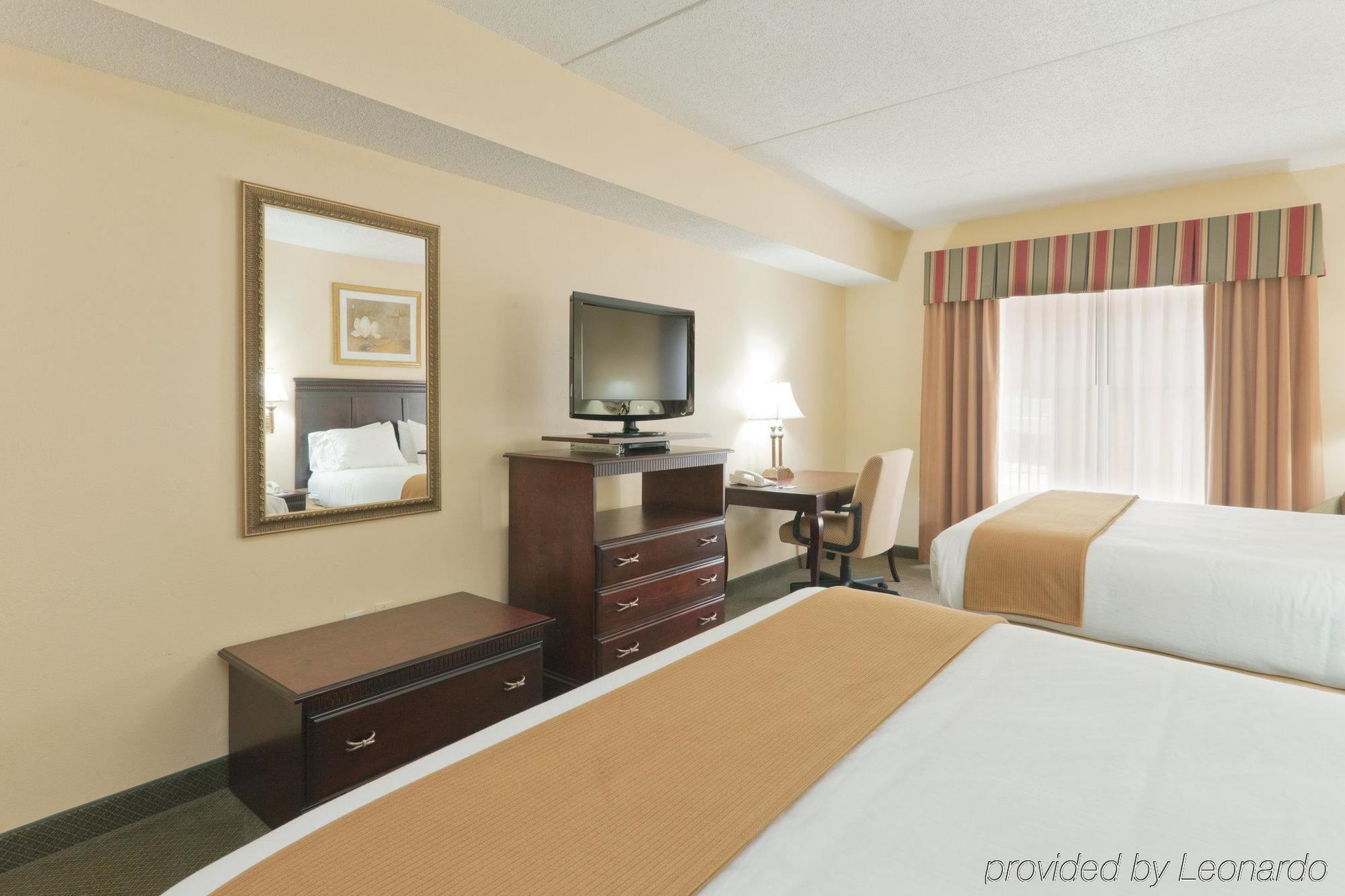Holiday Inn Express & Suites - Tuscaloosa-University By Ihg Quarto foto